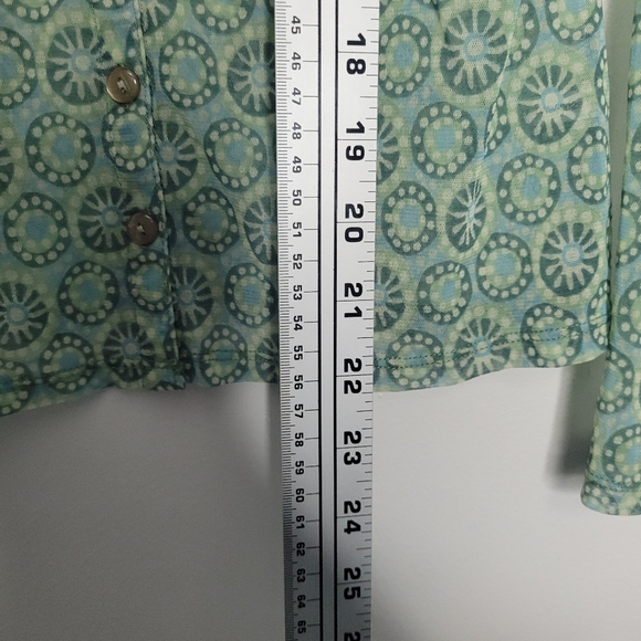 Vintage y2k New York & Company green mod celestial button front nylon mesh top M - Picture 5 of 5